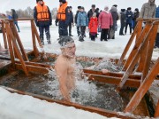 Мы - едины: казахстанские мусульмане приобщились к крещенским купаниям