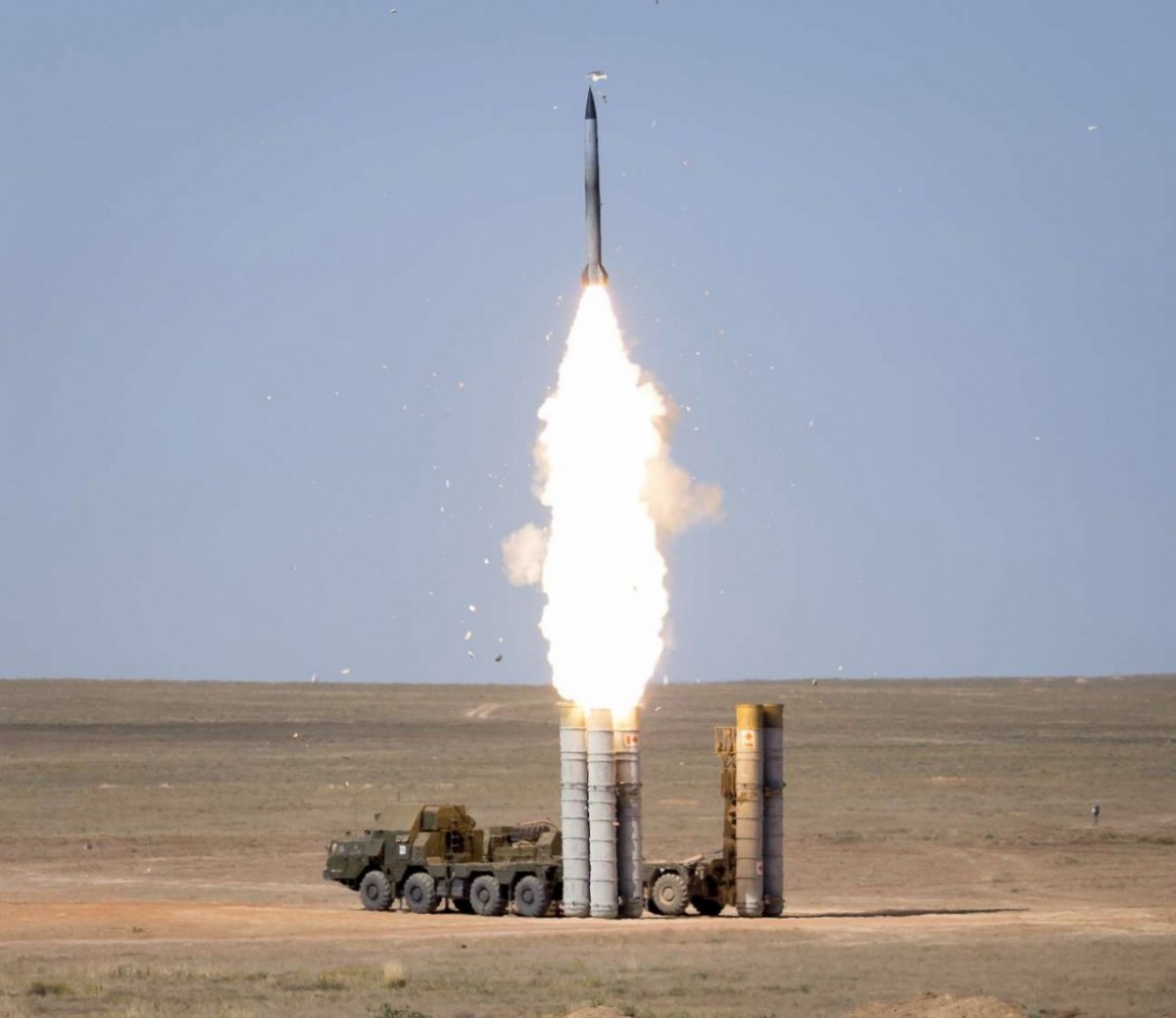 Россия испытала новую ракету на полигоне Сары-Шаган